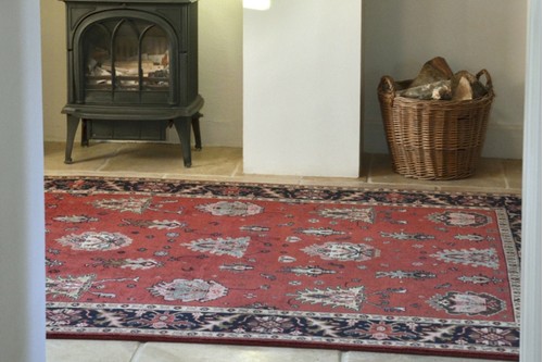 100% Wool Rust Indo Persian Shervan Rug Design Handknotted in India with a 15mm pile