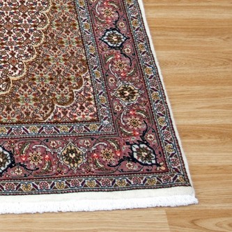 100% Wool Cream Persian Mahi Tabriz Rug PMT014094 1.53 x 1.00 Handknotted in Iran with a 12mm pile Image 2