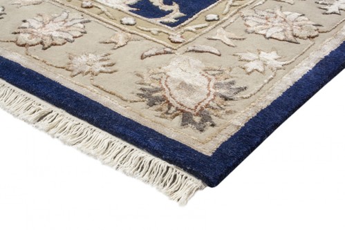 Indian Jaipur Palace Rug handmade from a mix of 80% wool and 20% viscose. 18mm pile HJS088