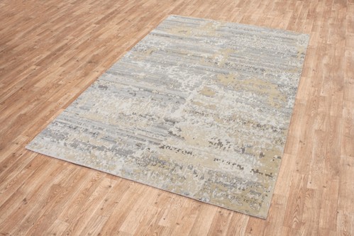 Ella Claire Handknotted in India 80% Wool and 20% Bamboo Silk 10mm