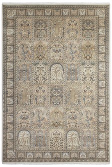 100% Wool Cream Very Fine Indo Persian Panel Rug Design Handknotted in India with a 12mm pile Image 2