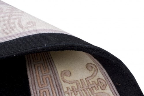 100% Wool Black Premier Superwashed Chinese Rug Design Handknotted in China with a 25mm pile Image 4