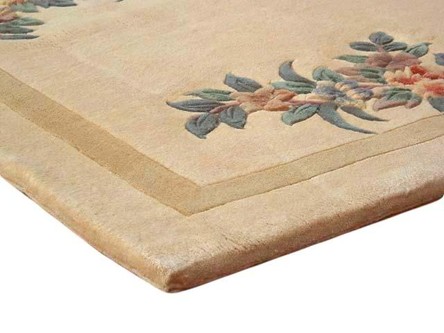 100% Wool Cream Premier Superwashed Chinese Rug Design Handknotted in China with a 25mm pile Image 3