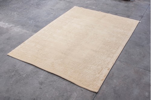 100% Wool Cream Plain Carved Chinese. SPC030201 4.27m x 3.05m Handknotted in China with a 25mm pile