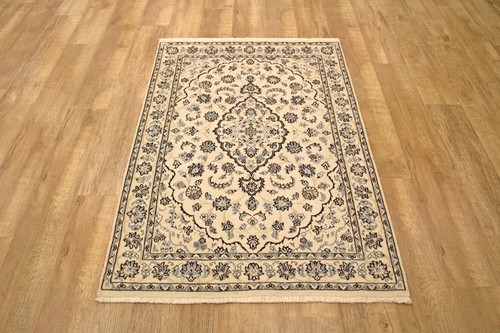 100% Wool Cream Persian Nain Rug PNA014044 149 x 100 Handknotted in Iran with a 12mm pile