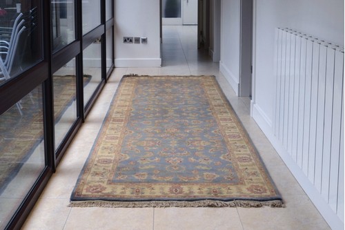 100% Wool Blue Indo Persian Keshan Rug Design Handknotted in India with a 15mm pile