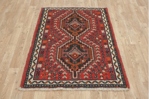 100% Wool Red Persian Shiraz Rug SHZ009CHE 114x84 Handknotted in Iran with a 11mm pile