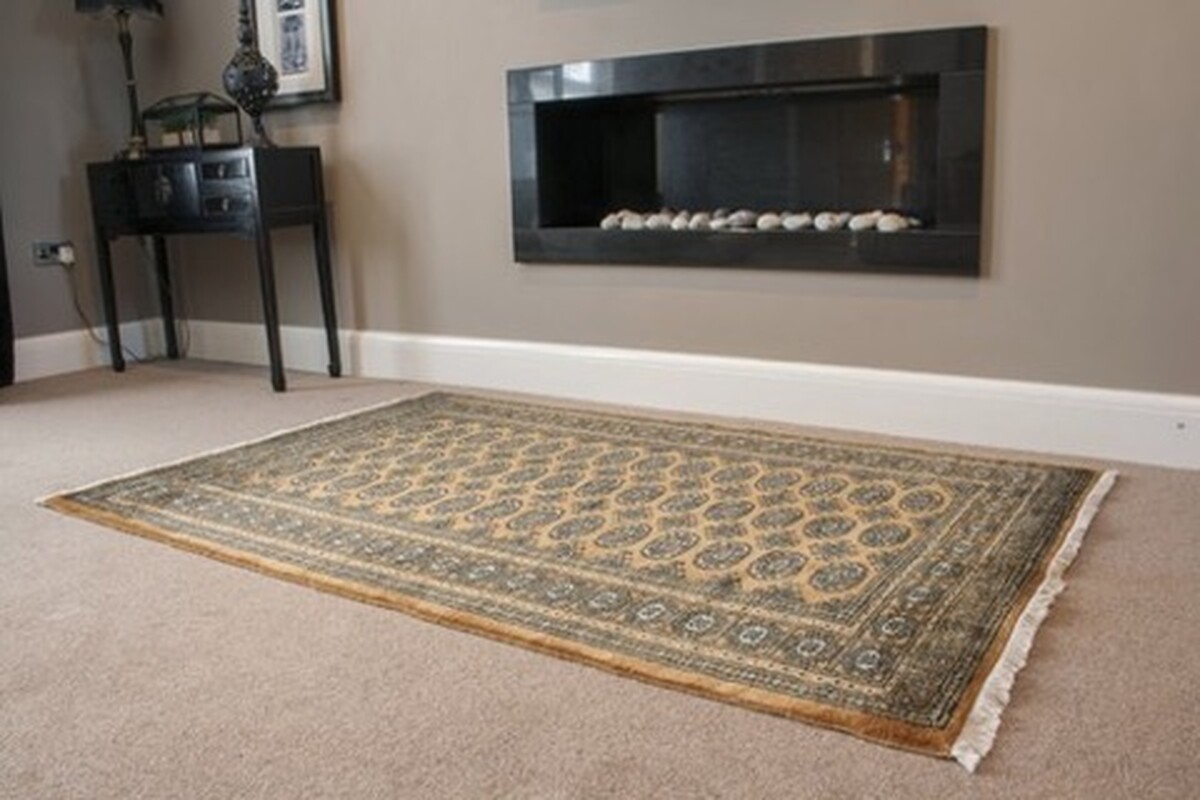 Can You Put A Rug On Carpet? Best Ways To Lay An Area Rug Over Carpet