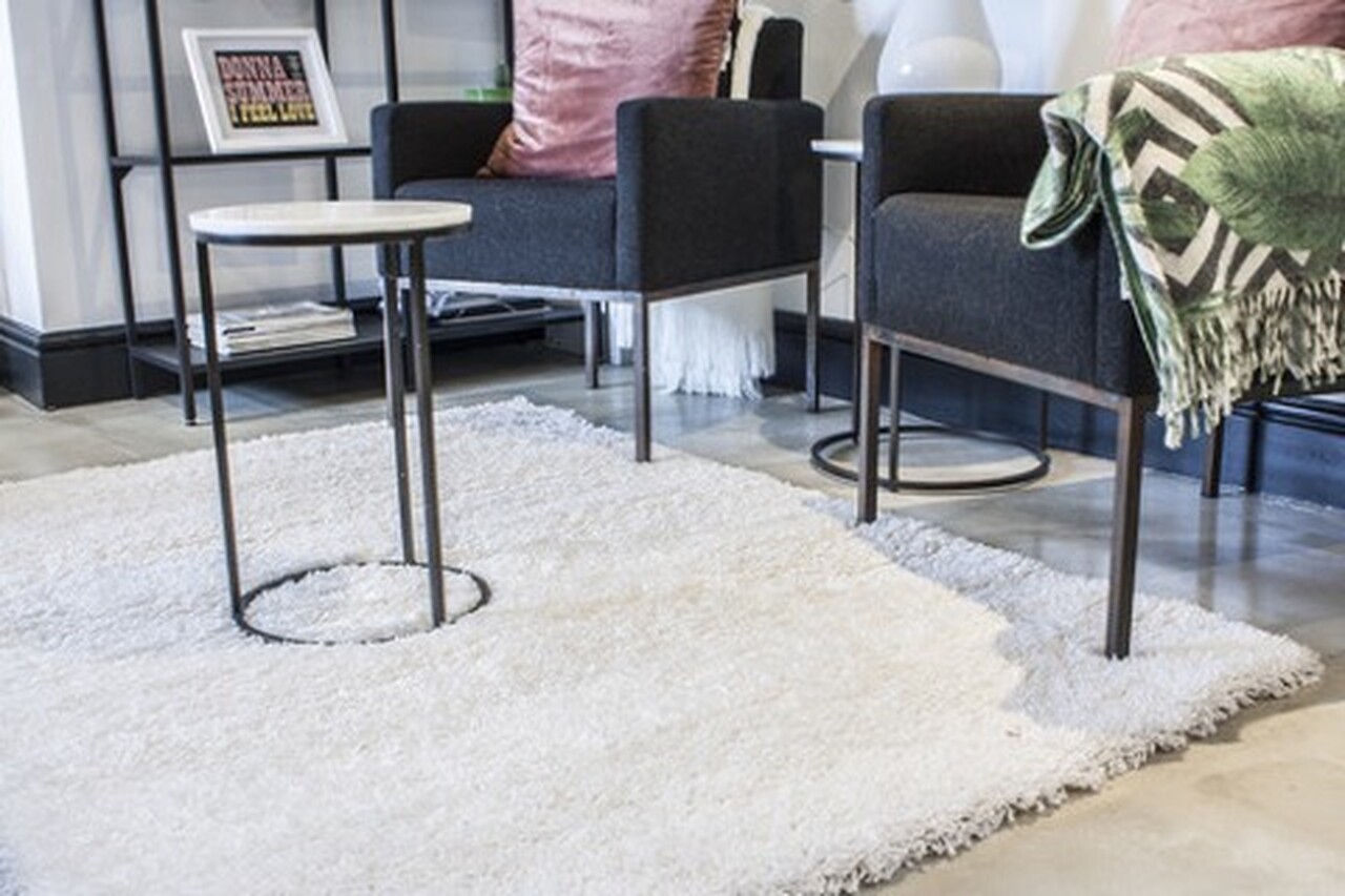 How To Stop Area Rugs From Curling Up On The Edges And Corners