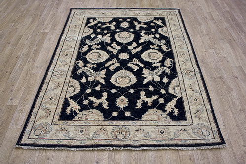 100% Wool Black Afghan Veg Dye Rug AVE018073 183 x 125 Handknotted in Afghanistan with a 5mm pile