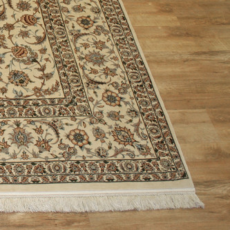 100% Wool Cream Persian Ipsphan Rug QIS025000 318 x 248 Handknotted in Iran with a 10mm pile Image 2