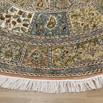 100% Silk Multi Kashmiri Silk Rug KSK073039 2.11 x 2.06 Handknotted in Kashmir with a 5mm pile Image 2