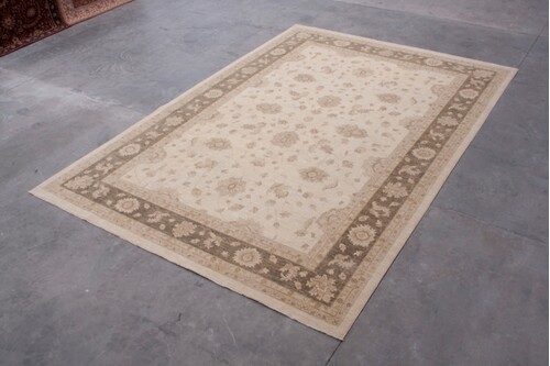 100% Wool Cream Afghan Veg Dye Rug AVE035098 530x362 Handknotted in Afghanistan with a 6mm pile