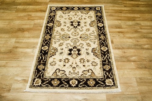 100% Wool Cream Afghan Veg Dye Rug AVE013054 150 x 92 Handknotted in Afghanistan with a 6mm pile