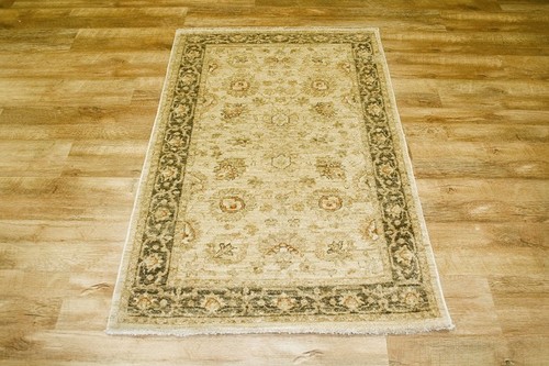 100% Wool Cream Afghan Veg Dye Rug AVE013090 149 x 97 Handknotted in Afghanistan with a 6mm pile