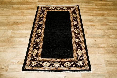 100% Wool Black Afghan Plain Veg Rug AVP013027 148 x 88 Handknotted in Afghanistan with a 6mm pile