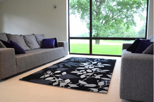 60% Wool / 40% Viscose Black Ella Claire Indian Rug Design Handmade in India with a 18mm pile
