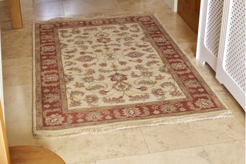 100% Wool Cream Indo Persian Keshan Rug Design Handknotted in India with a 15mm pile