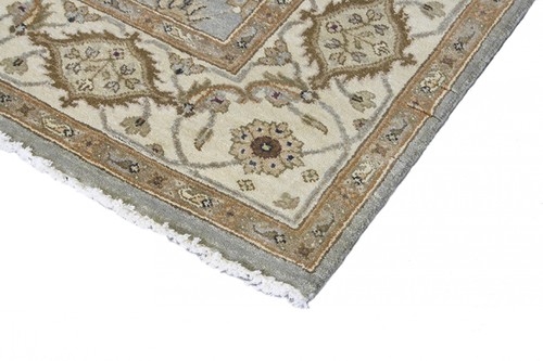 Jaipur Gazni Indian Rug Design IJG099 100% Twisted Argentine Wool 12mm handknotted.